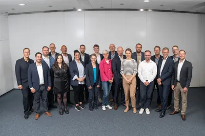 Gruppenfoto Gründerversammlung